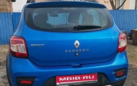 Renault Sandero II рестайлинг, 2016 год, 1 350 000 рублей, 3 фотография