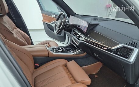 BMW X7, 2023 год, 18 600 000 рублей, 9 фотография