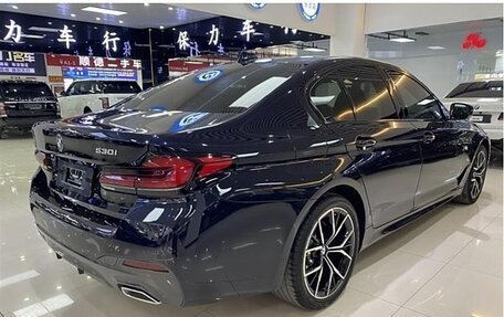 BMW 5 серия, 2022 год, 5 430 000 рублей, 4 фотография