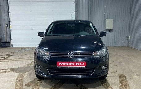 Volkswagen Polo VI (EU Market), 2012 год, 950 000 рублей, 2 фотография