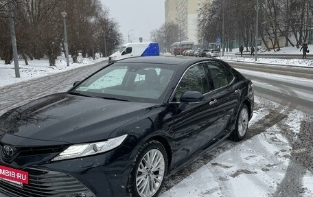 Toyota Camry, 2019 год, 3 580 000 рублей, 6 фотография