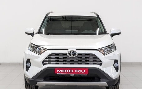 Toyota RAV4, 2022 год, 3 995 000 рублей, 2 фотография