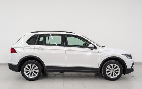 Volkswagen Tiguan II, 2021 год, 2 550 000 рублей, 4 фотография