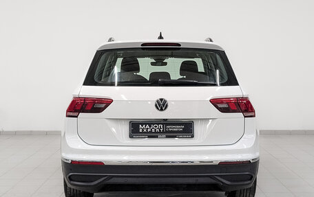 Volkswagen Tiguan II, 2021 год, 2 550 000 рублей, 6 фотография