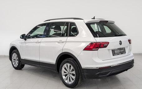 Volkswagen Tiguan II, 2021 год, 2 550 000 рублей, 7 фотография