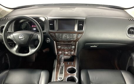 Nissan Pathfinder, 2016 год, 1 633 000 рублей, 14 фотография