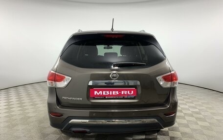 Nissan Pathfinder, 2016 год, 1 633 000 рублей, 6 фотография