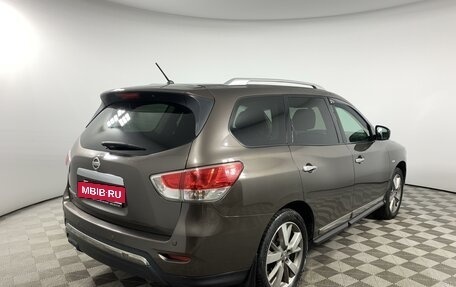 Nissan Pathfinder, 2016 год, 1 633 000 рублей, 5 фотография