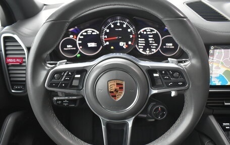 Porsche Cayenne III, 2018 год, 6 990 000 рублей, 14 фотография