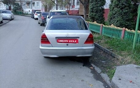 Mercedes-Benz C-Класс, 1994 год, 350 000 рублей, 4 фотография