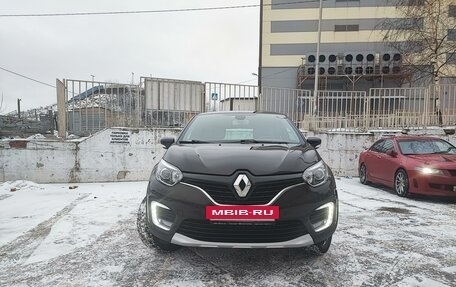 Renault Kaptur I рестайлинг, 2019 год, 1 800 000 рублей, 2 фотография