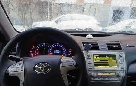 Toyota Camry, 2009 год, 970 000 рублей, 11 фотография