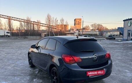 Opel Astra J, 2010 год, 740 000 рублей, 4 фотография