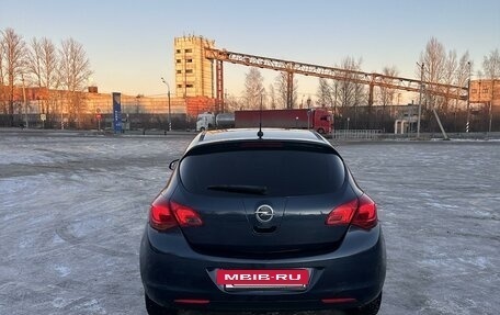 Opel Astra J, 2010 год, 740 000 рублей, 5 фотография