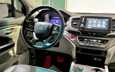 Honda Pilot III рестайлинг, 2021 год, 5 000 000 рублей, 22 фотография