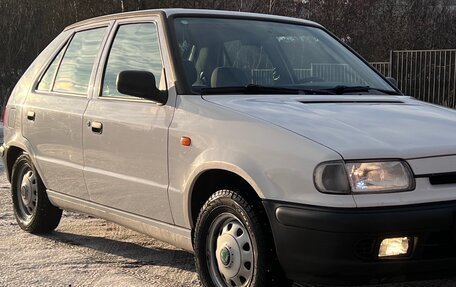 Skoda Felicia I рестайлинг, 1997 год, 450 000 рублей, 2 фотография