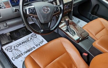 Toyota Camry, 2018 год, 2 350 000 рублей, 9 фотография