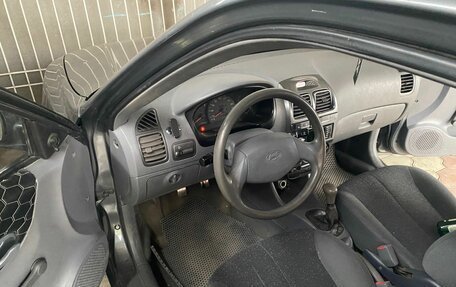 Hyundai Accent II, 2007 год, 330 000 рублей, 8 фотография