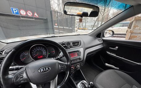 KIA Rio III рестайлинг, 2014 год, 890 000 рублей, 10 фотография