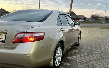 Toyota Camry, 2007 год, 930 000 рублей, 3 фотография