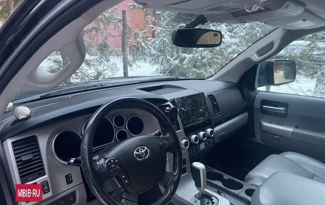 Toyota Sequoia II рестайлинг, 2008 год, 2 890 000 рублей, 11 фотография