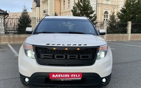 Ford Explorer VI, 2012 год, 2 000 000 рублей, 8 фотография