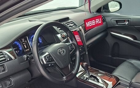 Toyota Camry, 2015 год, 2 350 000 рублей, 5 фотография