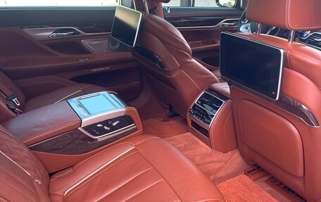 BMW 7 серия, 2016 год, 3 999 999 рублей, 7 фотография