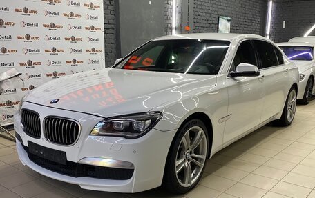 BMW 7 серия, 2012 год, 2 125 500 рублей, 4 фотография