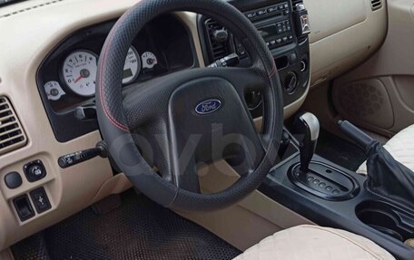 Ford Escape II, 2006 год, 820 000 рублей, 1 фотография