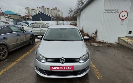 Volkswagen Polo VI (EU Market), 2015 год, 960 000 рублей, 5 фотография