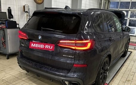 BMW X5, 2020 год, 7 600 000 рублей, 2 фотография