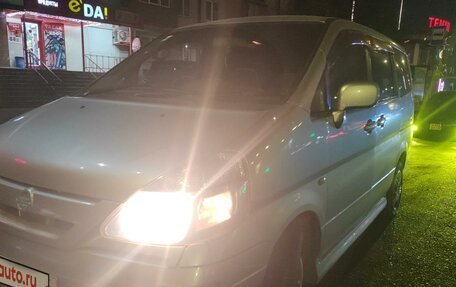 Nissan Serena II, 2002 год, 470 000 рублей, 3 фотография