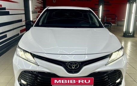 Toyota Camry, 2018 год, 3 300 000 рублей, 14 фотография