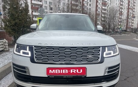 Land Rover Range Rover IV рестайлинг, 2018 год, 9 875 000 рублей, 2 фотография