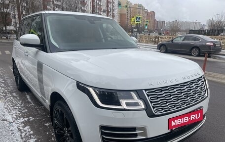 Land Rover Range Rover IV рестайлинг, 2018 год, 9 875 000 рублей, 32 фотография