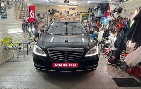 Mercedes-Benz S-Класс, 2009 год, 1 700 000 рублей, 2 фотография