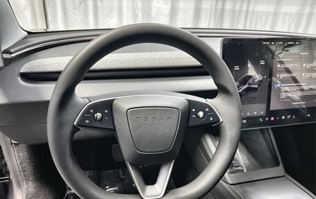 Tesla Model 3 I, 2024 год, 7 141 000 рублей, 13 фотография