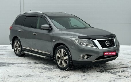 Nissan Pathfinder, 2015 год, 2 350 000 рублей, 1 фотография