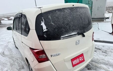 Honda Freed I, 2010 год, 1 250 000 рублей, 1 фотография