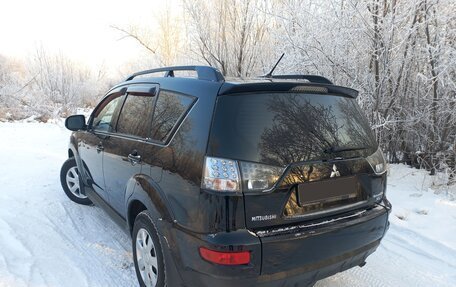 Mitsubishi Outlander III рестайлинг 3, 2011 год, 1 450 000 рублей, 6 фотография