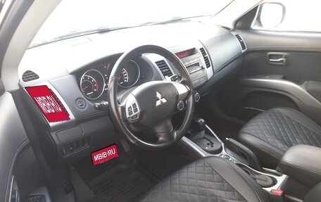 Mitsubishi Outlander III рестайлинг 3, 2011 год, 1 450 000 рублей, 20 фотография