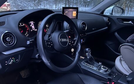 Audi A3, 2019 год, 2 000 000 рублей, 4 фотография