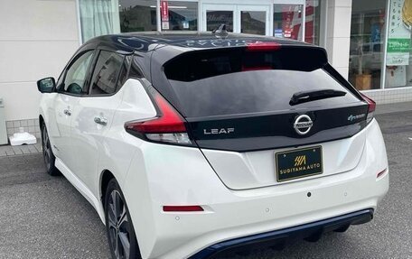 Nissan Leaf II, 2020 год, 1 180 000 рублей, 4 фотография