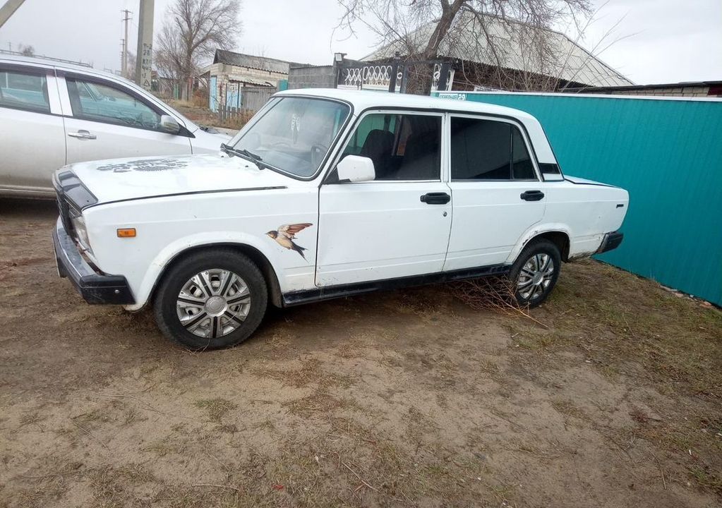 ВАЗ (LADA) 2107, 2004 год, 137 000 рублей, 4 фотография