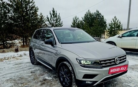 Volkswagen Tiguan II, 2018 год, 3 500 000 рублей, 4 фотография