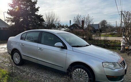 Volkswagen Passat B6, 2008 год, 820 000 рублей, 2 фотография