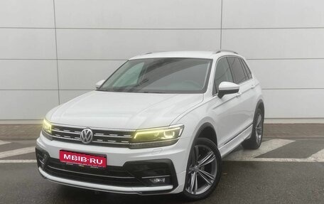 Volkswagen Tiguan II, 2019 год, 2 707 000 рублей, 1 фотография