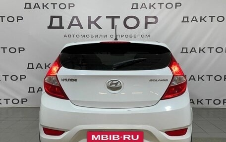 Hyundai Solaris II рестайлинг, 2013 год, 859 000 рублей, 5 фотография