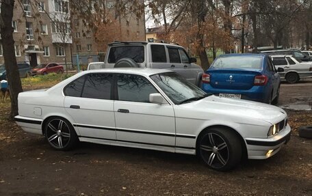 BMW 5 серия, 1990 год, 450 000 рублей, 9 фотография